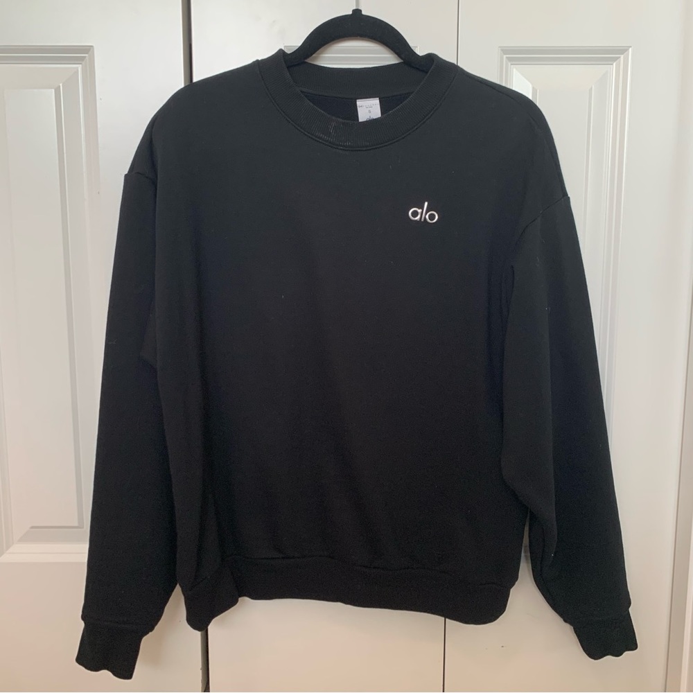 Alo Yoga Accolade Sweatshirt in Black